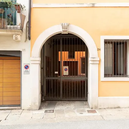 Civico 34 Elegant Flat Apartment *