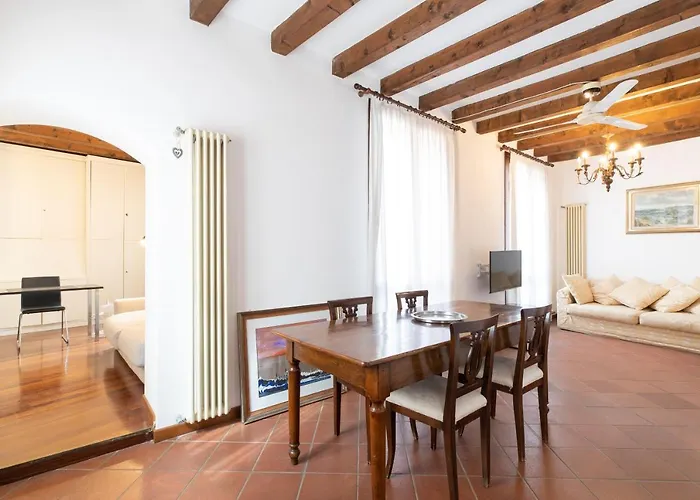 Civico 34 Elegant Flat * Vicenza