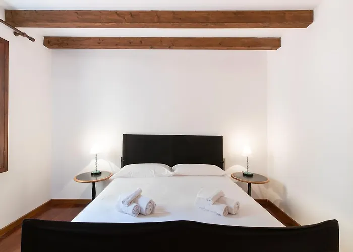 Appartement Civico 34 Elegant Flat *